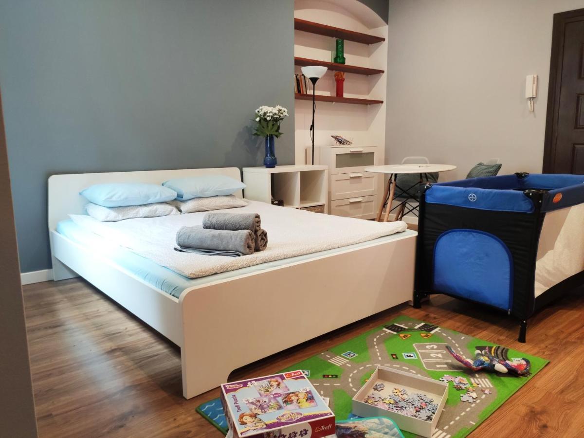 Centrum Apartament Old Town 스비드니카 외부 사진